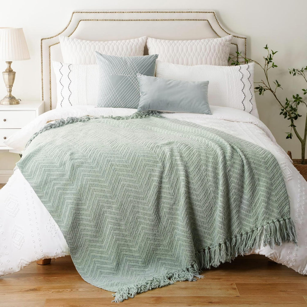 Sage Green Throw Blanket for Couch, 50"X60" | Knit Sage Throw Blanket Versatile for Couch, Super Soft Warm Spring Green Blanket for Bed Sofa